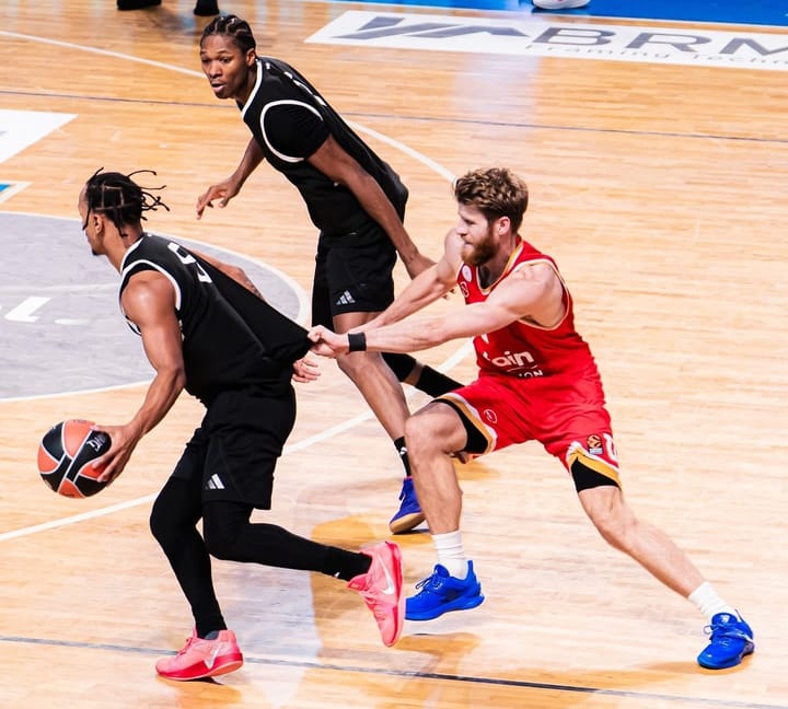 Guide ultime de la défense sur Pick-and-Roll au Basketball